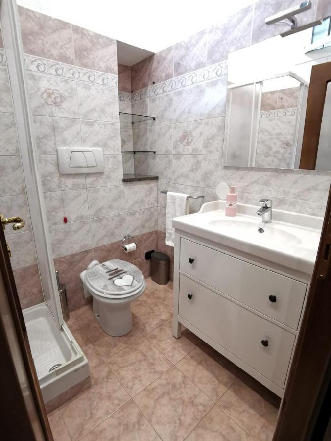 Casa In Centro Daire Ventimiglia Dış mekan fotoğraf