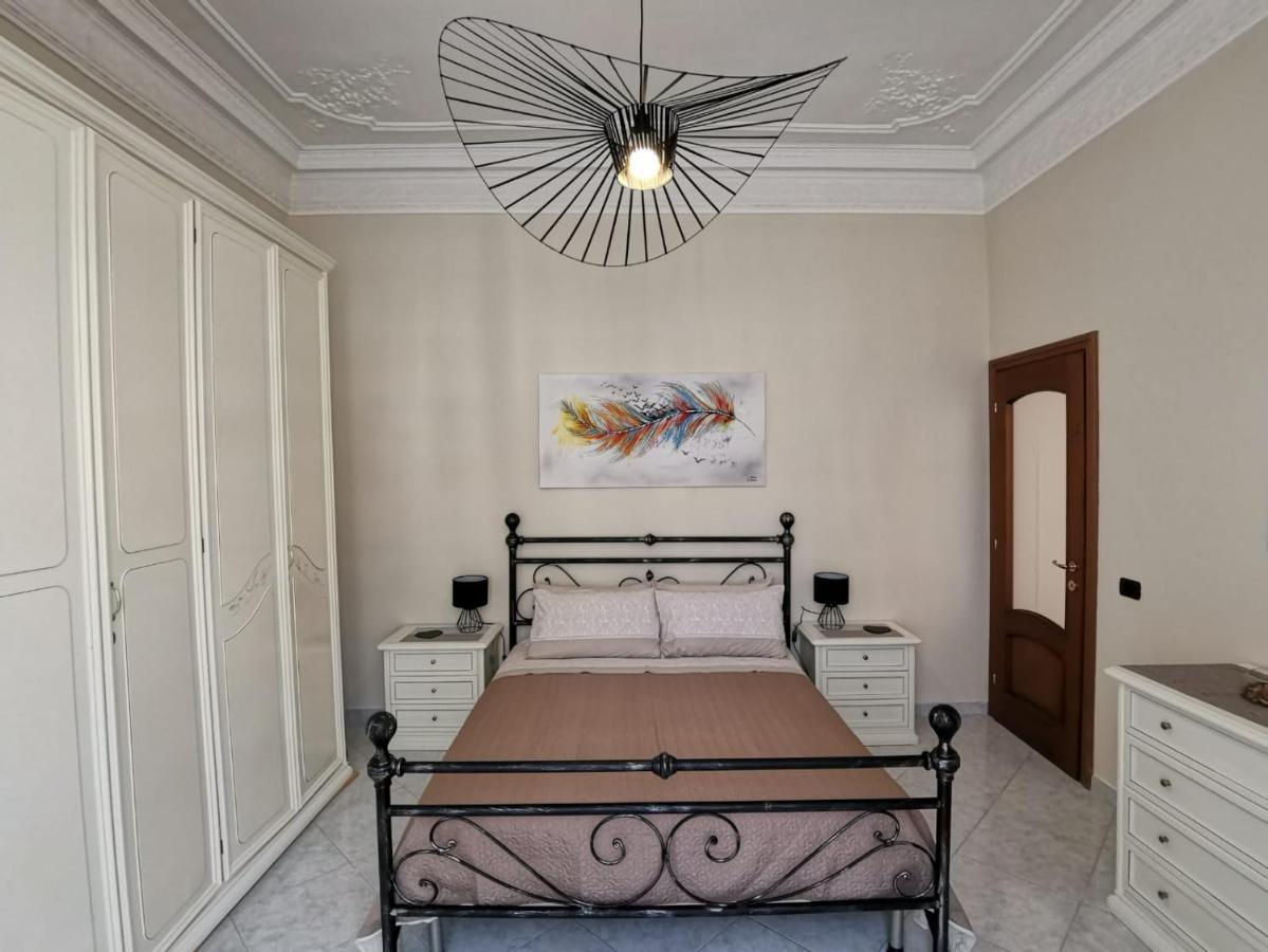Casa In Centro Daire Ventimiglia Dış mekan fotoğraf